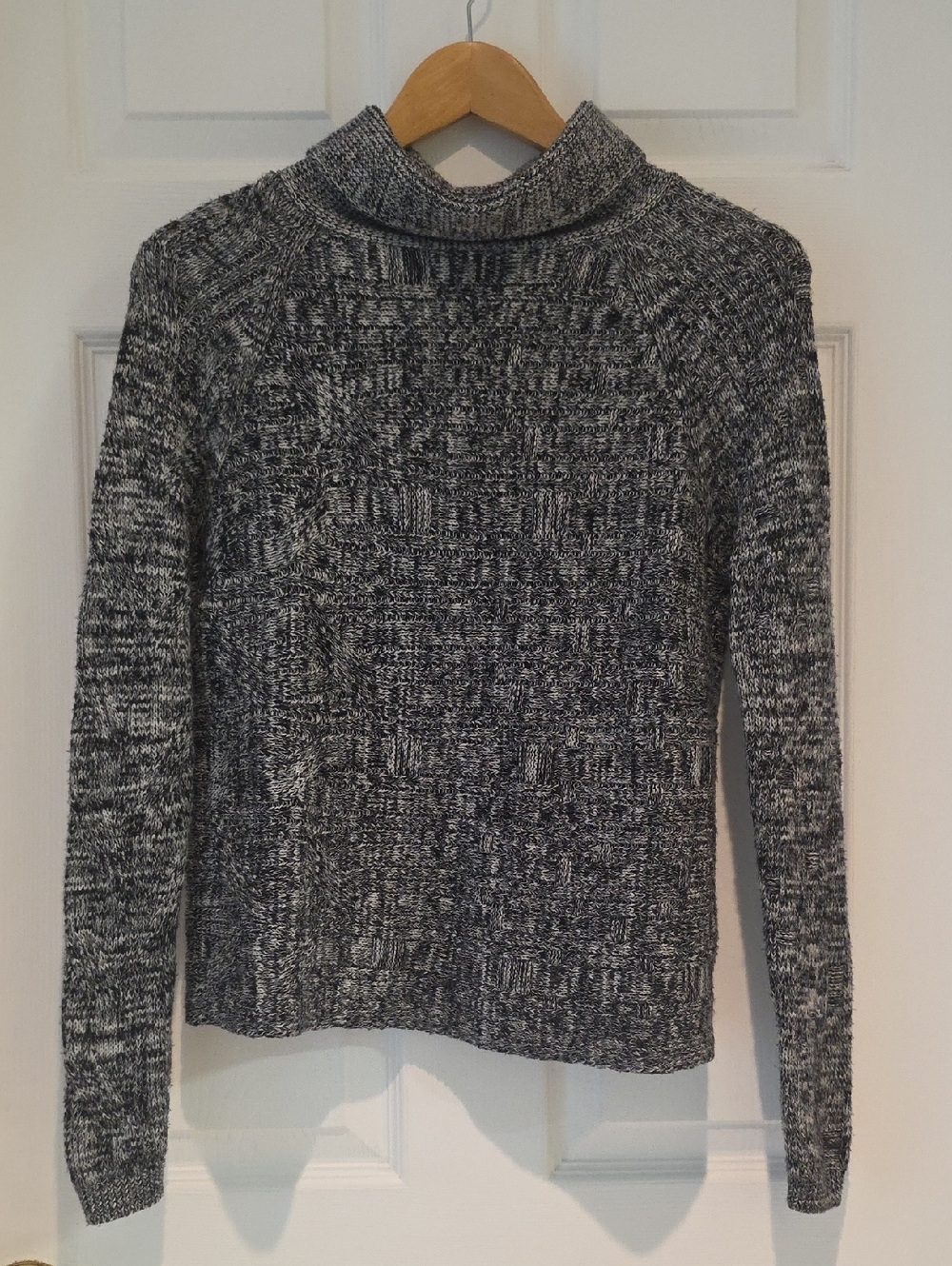 Theonne Marled Black & White Turtleneck Knit Sweater New Size Small